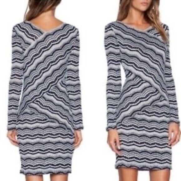BCBGMAXAZRIA Black White Melysa Bodycon Knit Mini Dress Sz XS - Picture 3 of 10